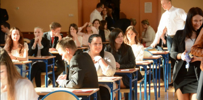 Uczniowie włocławskich szkół znają już terminy próbnych egzaminów fot. DDWloclawek.pl
