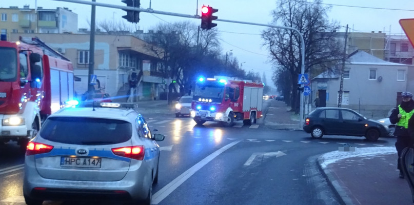 Włocławek: Wypadek na skrzyżowaniu ul. Kaliskiej i Planty. Fot. KMP Włocławek