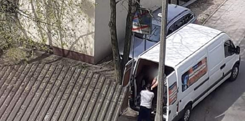 Sytuację uwieczniła na zdjęciach nasza Czytelniczka. Fot. nadesłane