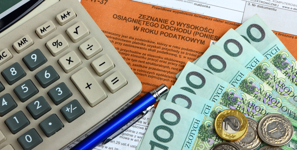 Ponad 20 tys. osób z Włocławka i okolic już rozliczyło PIT-y za 2022 rok. Fot. depositphotos