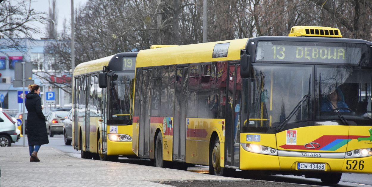 Wroclaw, Wroclaw, Polonia. 5 ottobre 2023. I primi autobus del marchio  ungherese ''Ikarus'' sono apparsi per le strade di WrocÅ‚aw 42 anni fa. Il  5 ottobre 2023, una delle copie appartenenti al