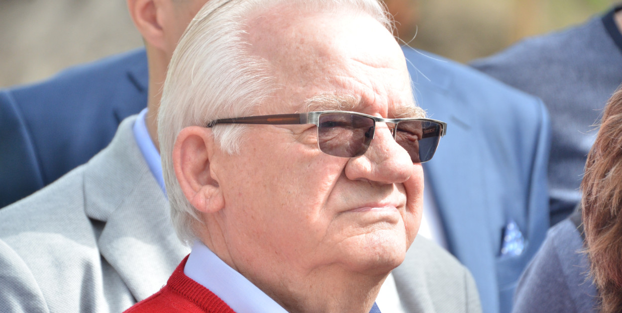 Stanisław Wawrzonkoski  żegna się z mandatem radnego. Fot. DD. 