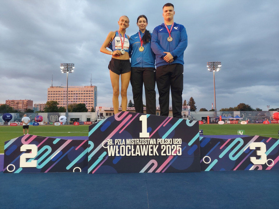 Od lewej: Olivia Cieślak, Aneta Orzechowska i Bartłomiej Michalski Fot. 79. PZLA Mistrzostwa Polski U20