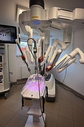 Szpital we Włocławku testuje robota Da Vinci-20751