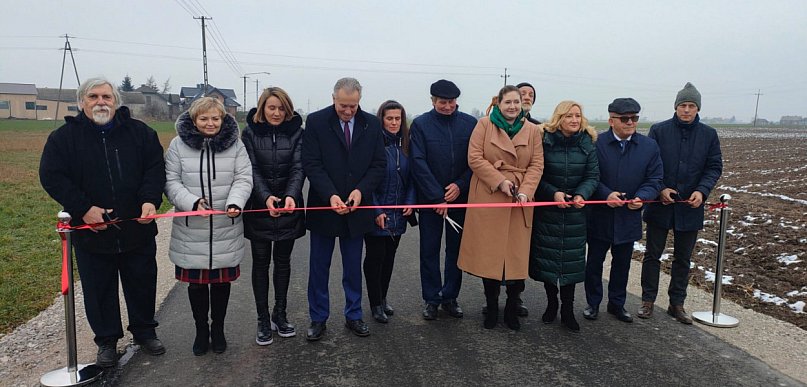 Dwie nowe drogi pod Włocławkiem już przejezdne. Planują kolejne inwestycje