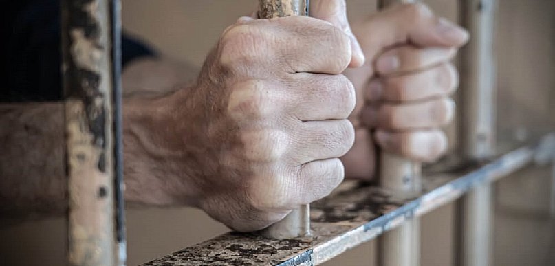 Odbycie kary po zapadnięciu prawomocnego wyroku karnego 