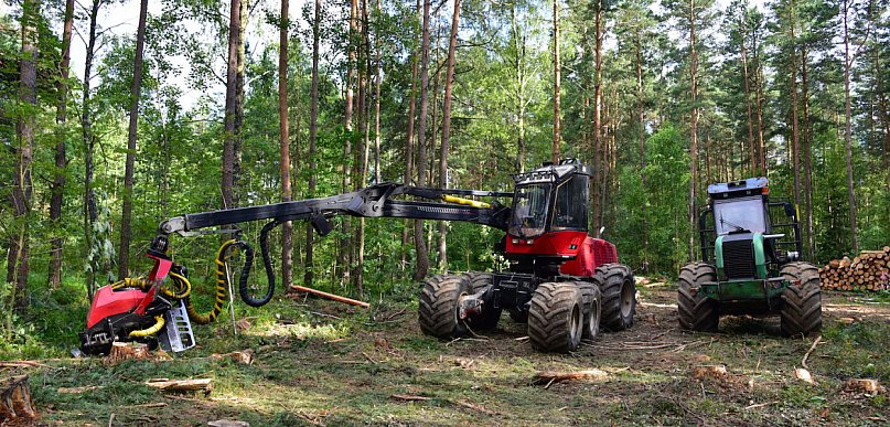 Maszyny leśne wspierające gospodarkę leśną