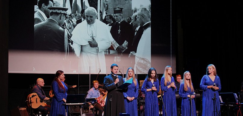 Koncert dla Św. Jana Pawła II we Włocławku. Są bezpłatne wejściówki 