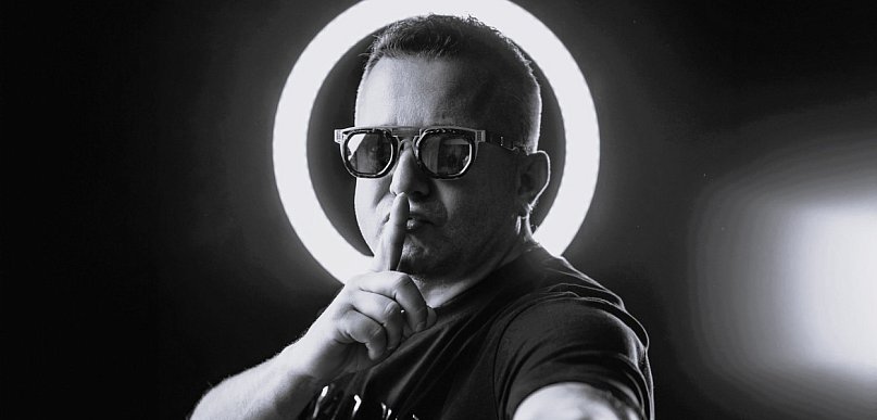 Wstrząsająca wiadomość z regionu. Nie żyje DJ znany w całej Polsce