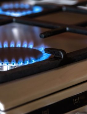 Nowe domy nie przyłączą się do gazu? Spółka wstrzymuje podpisywanie umów-48996