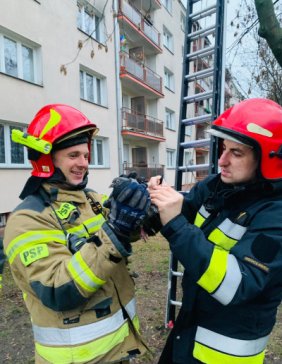  "Bohaterowie". Mieszkanka ul. Olszowej zachwycona akcją strażaków-55634