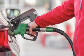 Ceny paliw. Kierowcy nie odczują zmian, eksperci mówią o "napiętej sytuacji"-66255