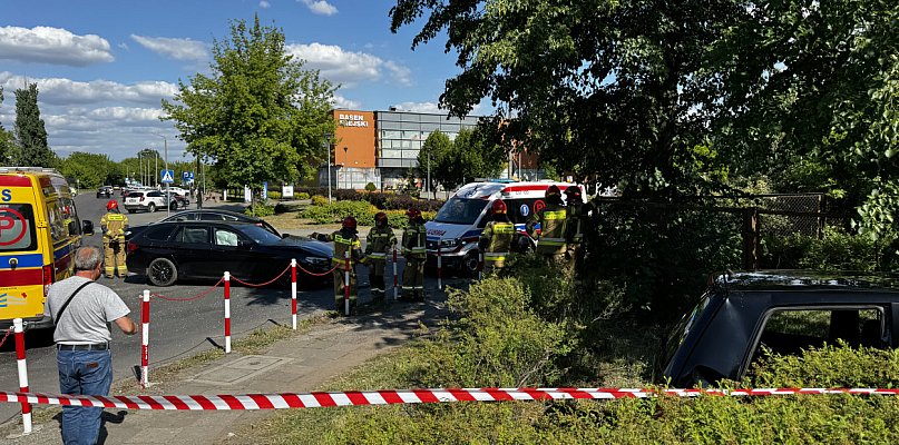 Wypadek na skrzyżowaniu we Włocławku. Dwie osoby w karetkach - 67058
