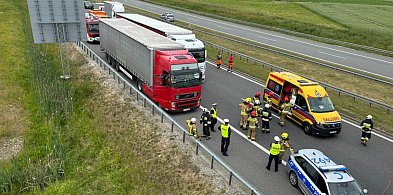 Próba samobójcza na A1 pod Włocławkiem? Autostrada nieprzejezdna -68026