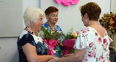 Seniorzy zakończyli rok akademicki. Były kwiaty i podziękowania [FOTO]-68069