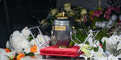 Pogrzeb Tomasza Dzikiego. Historyk spoczął na cmentarzu we Włocławku [FOTO]-68414