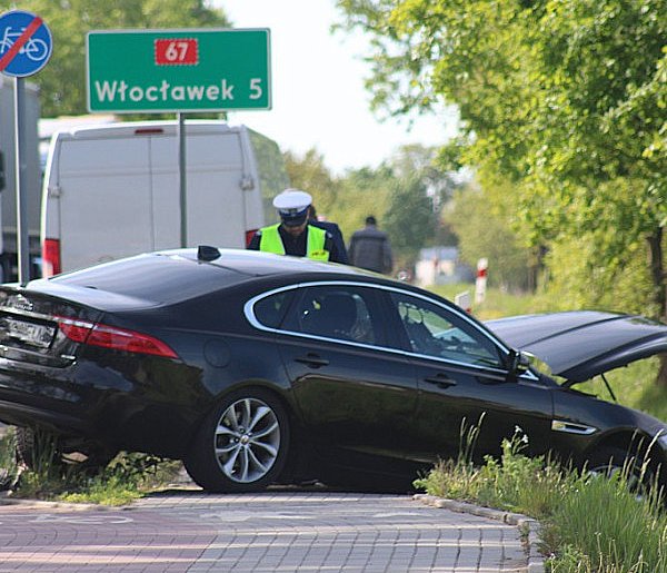 Zderzenie pod Włocławkiem. Sprawca z jaguara już ukarany-79394