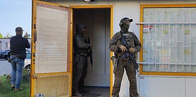 Niepozorny punkt w mieście. Teraz już wiadomo, co tam robili-79771