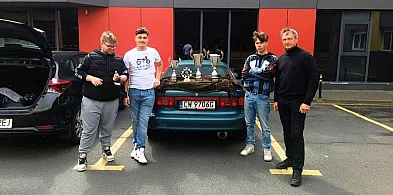Uczniowie „Samochodówki” najlepsi w województwie. Teraz jadą na finał-79777