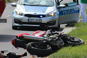 Motocyklista w szpitalu po wypadku na Barskiej. Ulica zablokowana (FOTO)-79827