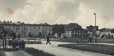 Uwierzysz?! Ten miejski plac przed laty nosił imię Adolfa Hitlera-32541