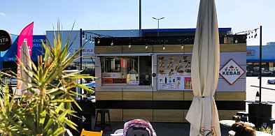 Ten kebab robi różnicę. Smaczny przystanek w sercu parku handlowego-79895