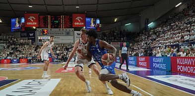 Anwil bez kapitana, bez zwycięstwa. Legia prowadzi 2:0-80147