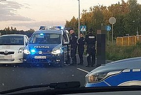 Pościg za skradzioną toyotą. Policjanci użyli broni-80258