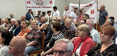 "Tu jest Polska!" Rada Miasta jednogłośnie przeciwko relokacji migrantów-80296