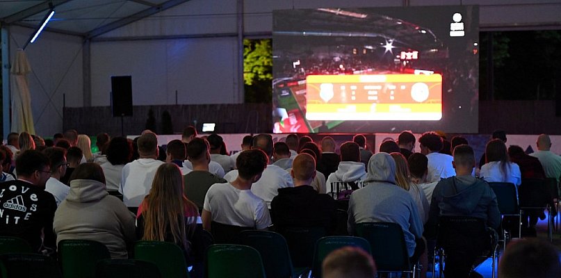 To nie finał, ale wciąż walka o medal! Miasto znów stawia ekran - 80493