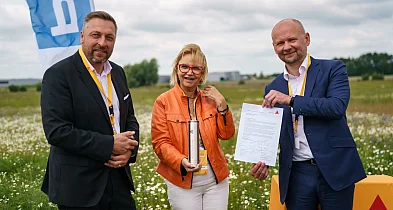 Miliony, nowoczesność i miejsca pracy. Sika buduje potęgę w Brześciu Kuj. -80763