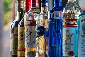 Piwo i wódka znikną ze stacji paliw? Ten pomysł znów jest na stole-80986