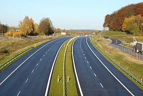 To może uderzyć w portfele urlopowiczów. Ważna decyzja rządu-81032