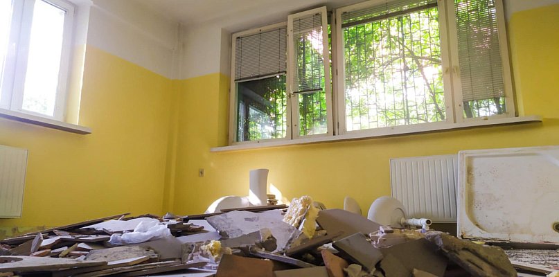 800 tys. na remont poradni przy Lunewil. Fundacja TVN działa we Włocławku - 81057