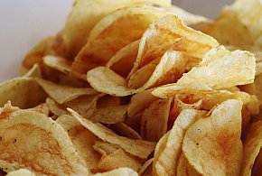 Chipsy Lay’s znikają z półek. W tej partii wykryto niebezpieczne substancje-81306