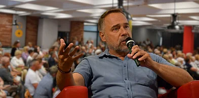 Znany prezenter TVP odwiedził Włocławek. Biblioteka pękała w szwach