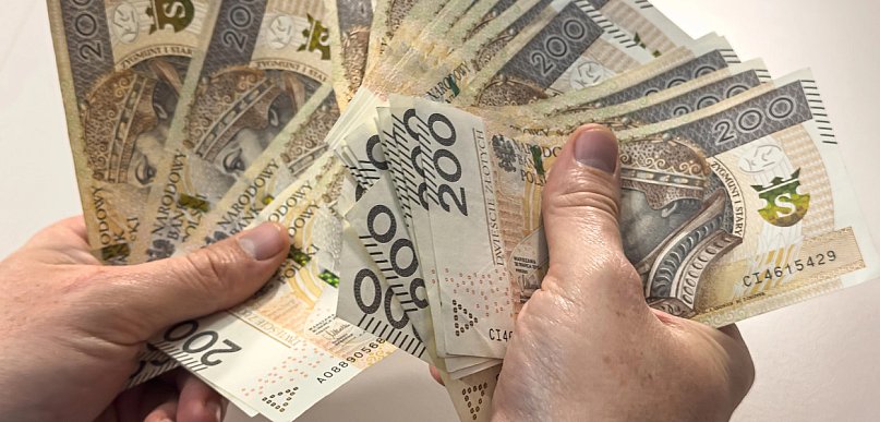 Telefon z „banku” kosztował fortunę. Straty liczone w setkach tysięcy