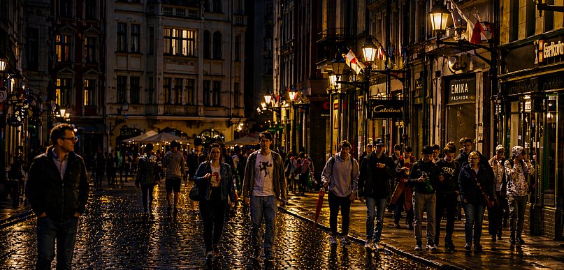 Godzina 22 i koniec. Nocna sprzedaż alkoholu znika z miasta