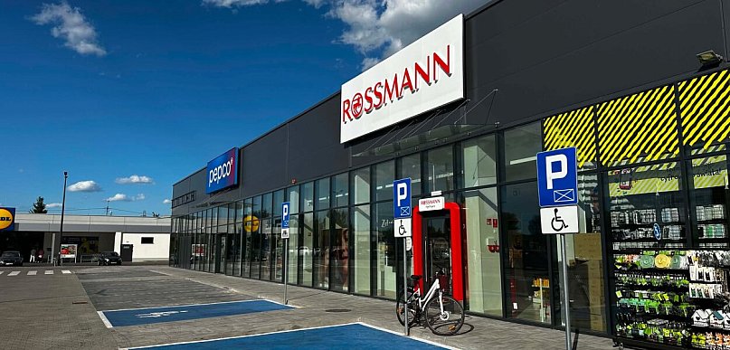 Ruszą kolejne sklepy przy Zielnej. Jest już termin otwarcia